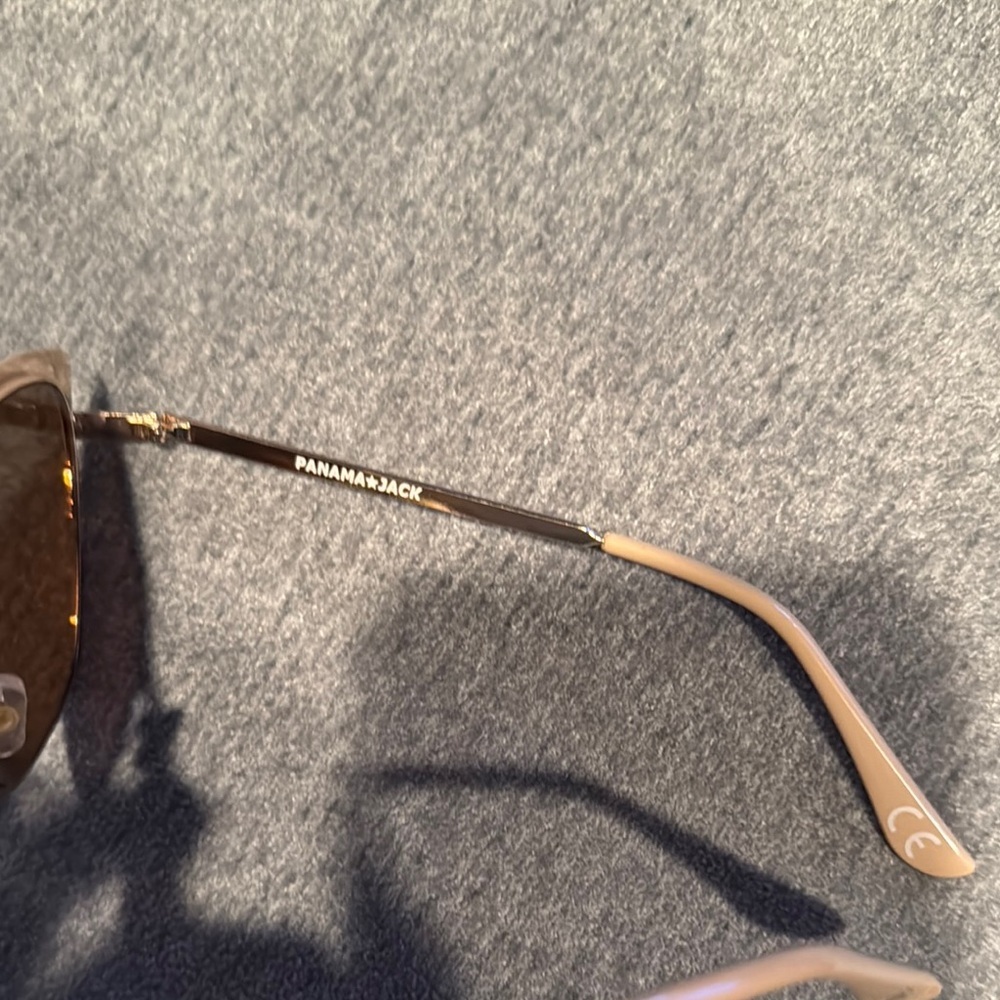 NWT Panama Jack -Cream Sunglasses - Picture 6 of 7